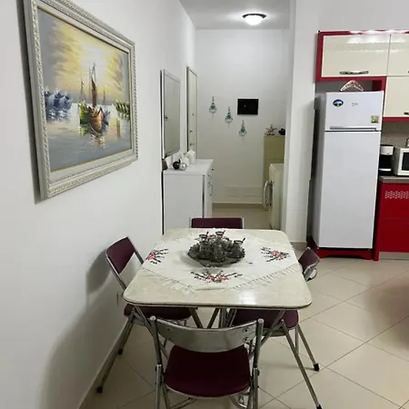 Sunrise Rruga Qeret Apartment Kavaje
